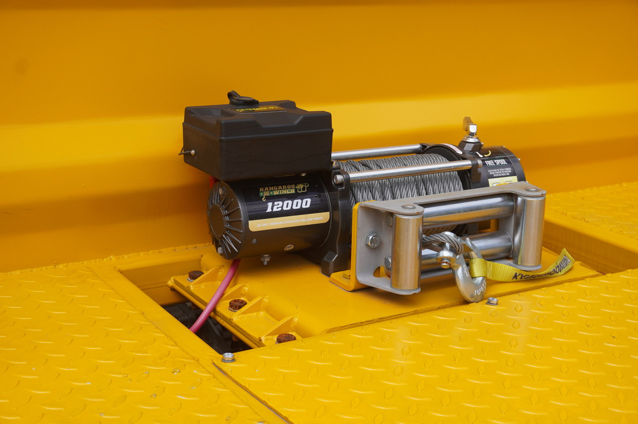 MERCEDES-BENZ Actros 2542 / NEW tow truck / steered 3rd axle leasing MERCEDES-BENZ Actros 2542 / NEW tow truck / steered 3rd axle: picture 14 MERCEDES-BENZ Actros 2542 / NEW tow truck / steered 3rd axle leasing MERCEDES-BENZ Actros 2542 / NEW tow truck / steered 3rd axle: picture 14