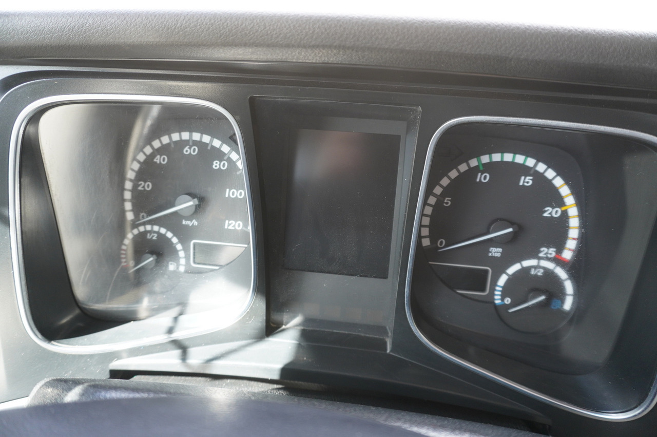 MERCEDES-BENZ Actros 2542 / NEW tow truck / steered 3rd axle leasing MERCEDES-BENZ Actros 2542 / NEW tow truck / steered 3rd axle: picture 20 MERCEDES-BENZ Actros 2542 / NEW tow truck / steered 3rd axle leasing MERCEDES-BENZ Actros 2542 / NEW tow truck / steered 3rd axle: picture 20