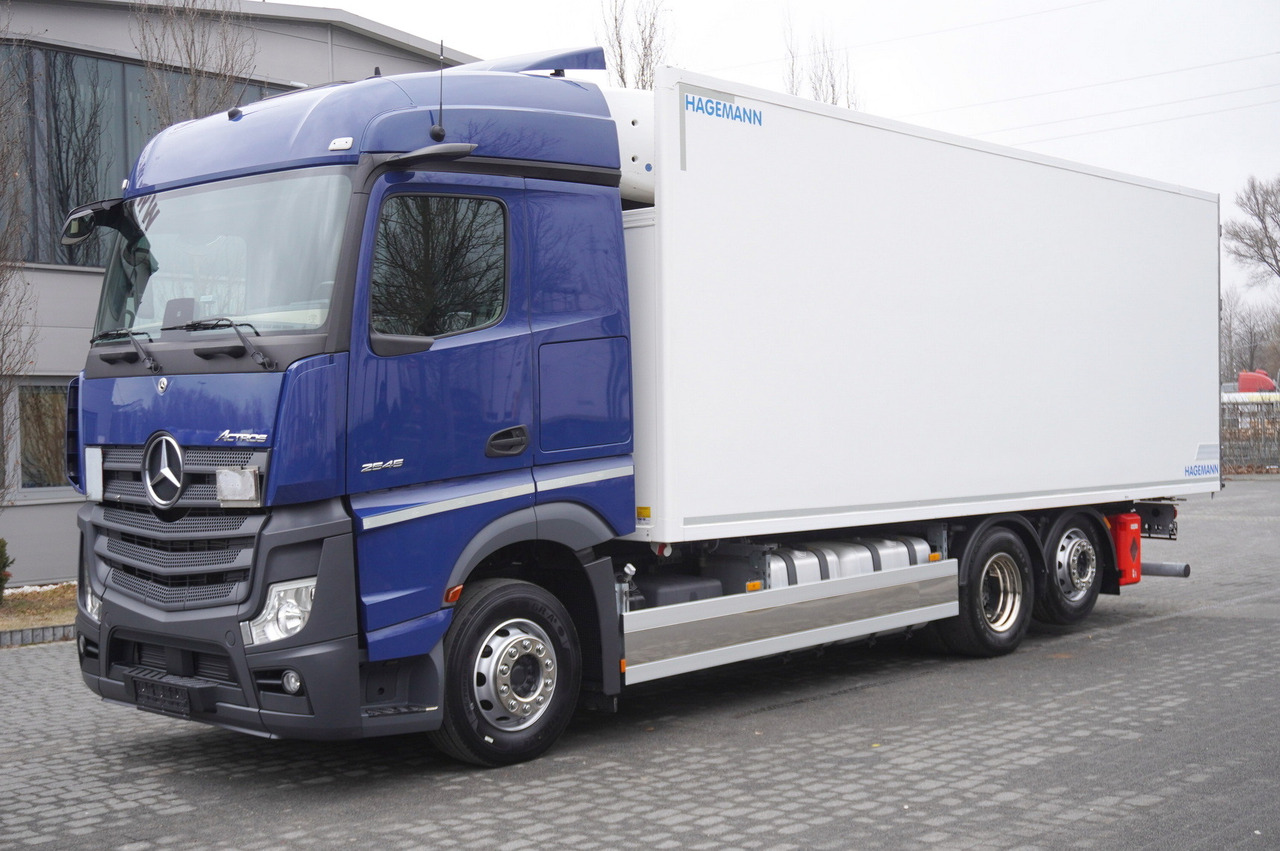 MERCEDES-BENZ Actros 2545 / 2021 / Hagemann refrigerator Multitemperature - Refrigerator truck: picture 1 MERCEDES-BENZ Actros 2545 / 2021 / Hagemann refrigerator Multitemperature - Refrigerator truck: picture 1