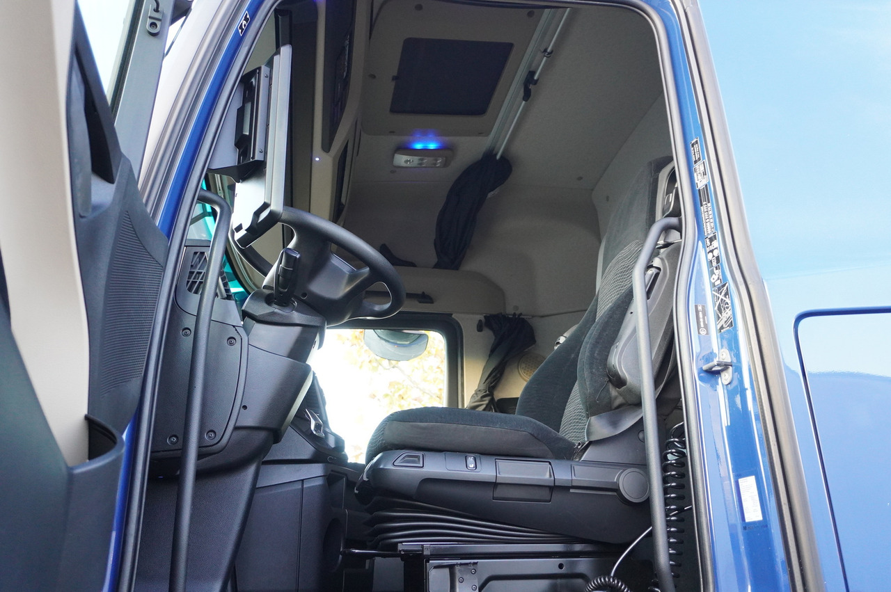 Autotransporter truck MERCEDES-BENZ Actros 2546 MP5 6x2 / NEW Tow truck 9.5 m / Lounge cabin: picture 22 Autotransporter truck MERCEDES-BENZ Actros 2546 MP5 6x2 / NEW Tow truck 9.5 m / Lounge cabin: picture 22