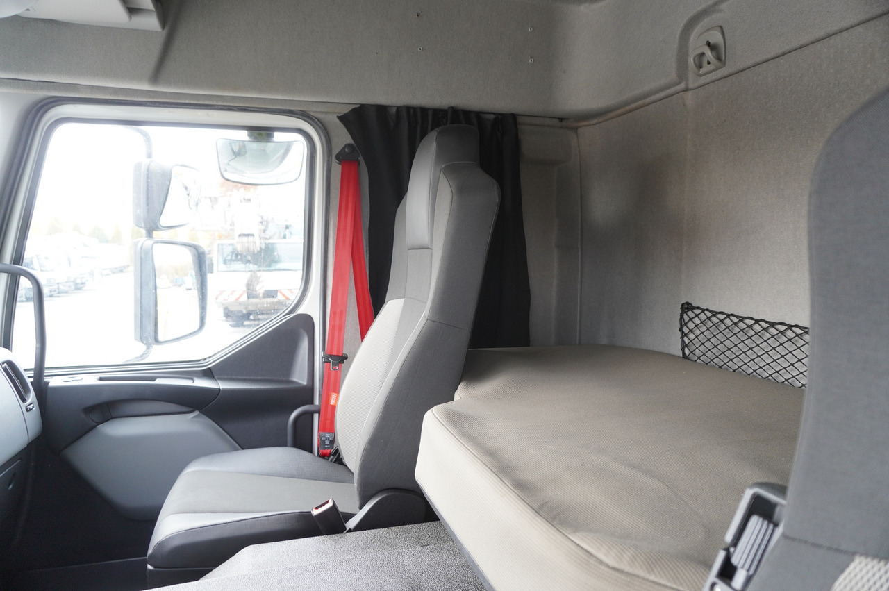 RENAULT D19 Wide Glob / 7.8 m NEW tow truck / 280 tho. km leasing RENAULT D19 Wide Glob / 7.8 m NEW tow truck / 280 tho. km: picture 30 RENAULT D19 Wide Glob / 7.8 m NEW tow truck / 280 tho. km leasing RENAULT D19 Wide Glob / 7.8 m NEW tow truck / 280 tho. km: picture 30