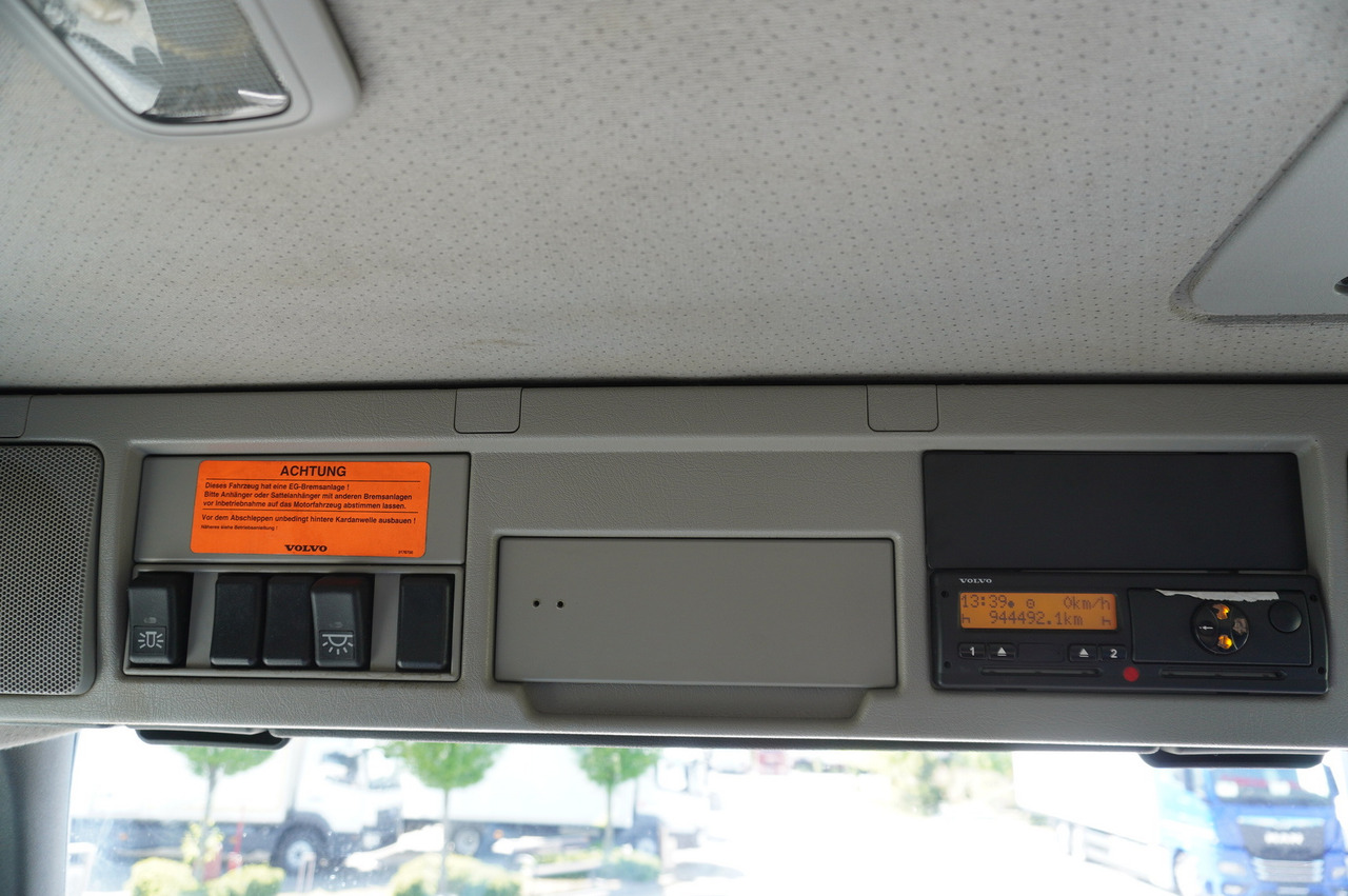 VOLVO FH 440 E5 6×2 Schmitz Refrigerator – pass-through Set 38 pallets leasing VOLVO FH 440 E5 6×2 Schmitz Refrigerator – pass-through Set 38 pallets: picture 22
