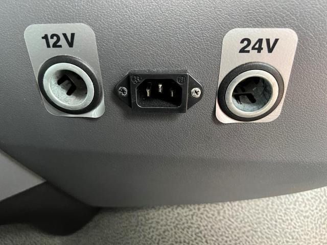 Tractor unit DAF XF 480 FT SSC Retarder Standklima 2-K Hydraulik: picture 11