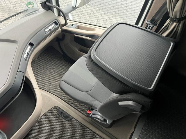 Tractor unit DAF XG 480 FT Intarder - DAF Berlin Vermietung: picture 24