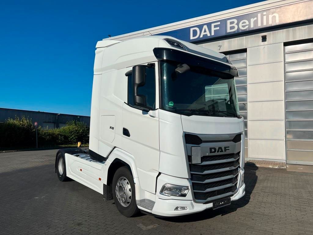 DAF XG 480 FT TraXon Intarder 2xTank Hydraulikanlage - Tractor unit: picture 1 DAF XG 480 FT TraXon Intarder 2xTank Hydraulikanlage - Tractor unit: picture 1