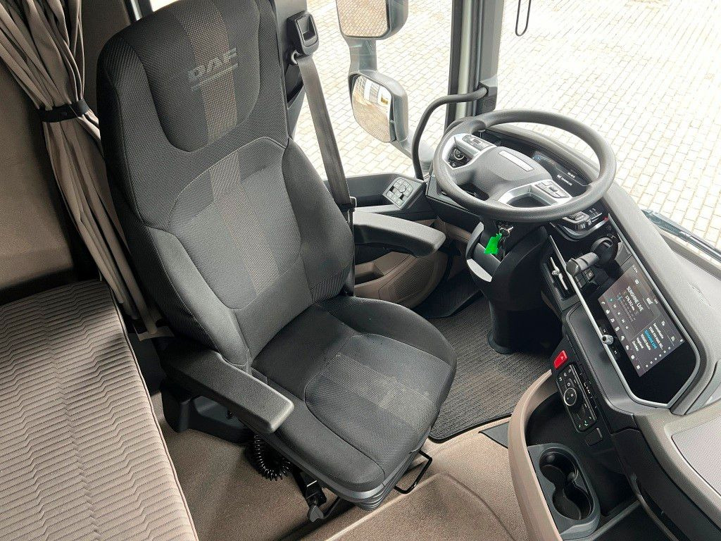 DAF XG 480 FT TraXon ZF-Intarder 2x Tank 1.195 Liter - Tractor unit: picture 5 DAF XG 480 FT TraXon ZF-Intarder 2x Tank 1.195 Liter - Tractor unit: picture 5