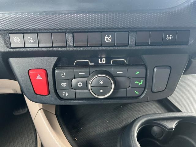 DAF XG 480 FT TraXon ZF-Intarder 2x Tank 1.195 Liter - Tractor unit: picture 5 DAF XG 480 FT TraXon ZF-Intarder 2x Tank 1.195 Liter - Tractor unit: picture 5