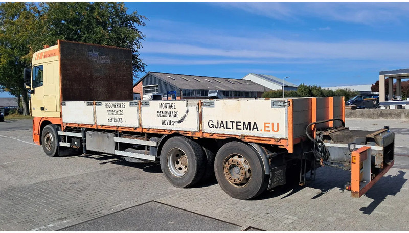 Dropside/ Flatbed truck DAF XF 105 410 Spacecab 6x2 Euro 5: picture 7