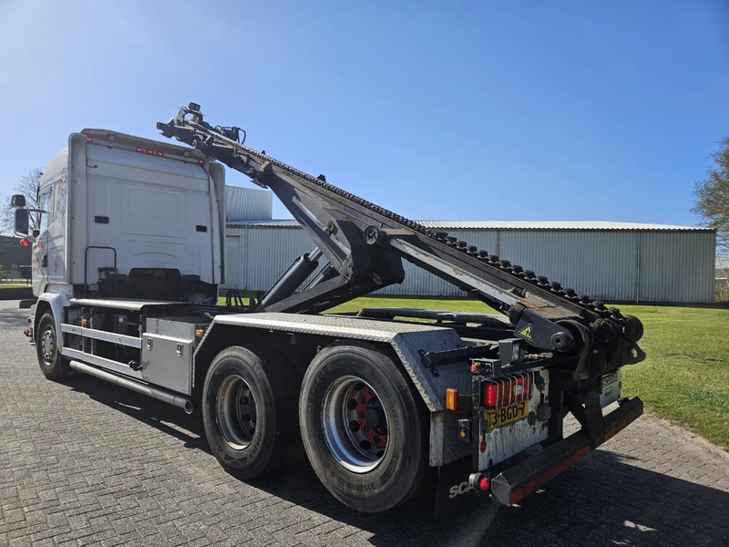 Scania R520 6X2 Retarder King o/t Road V8 - Container transporter/ Swap body truck: picture 5 Scania R520 6X2 Retarder King o/t Road V8 - Container transporter/ Swap body truck: picture 5