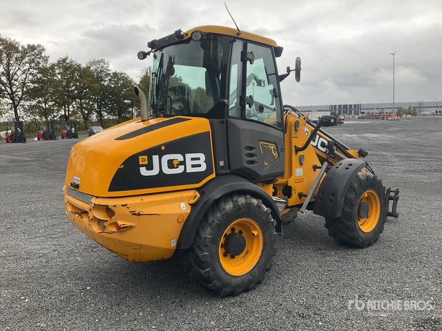2012 JCB TM220 Telehandler - Wheel loader: picture 3 2012 JCB TM220 Telehandler - Wheel loader: picture 3