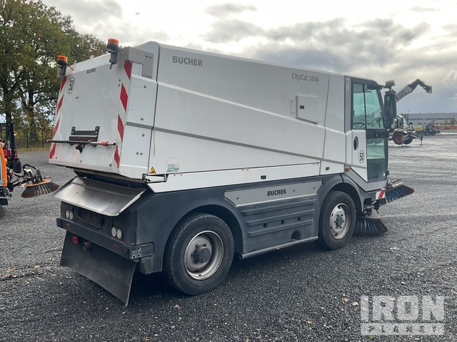 2015 Bucher CityCat CC5006 XL Sweeper/ Kehrmaschine - Road sweeper: picture 3 2015 Bucher CityCat CC5006 XL Sweeper/ Kehrmaschine - Road sweeper: picture 3
