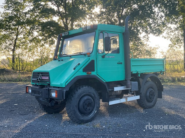 1998 Mercedes-Benz U90 4x4 Utility Truck - Utility/ Special vehicle, Dropside/ Flatbed truck: picture 2 1998 Mercedes-Benz U90 4x4 Utility Truck - Utility/ Special vehicle, Dropside/ Flatbed truck: picture 2