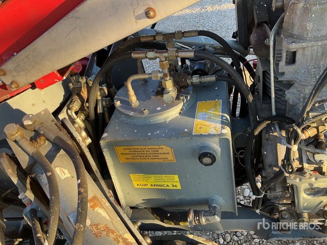 2001 Oil & Steel PICCHIO1265 Crawler Articulating Boom Lift - Articulated boom: picture 5 2001 Oil & Steel PICCHIO1265 Crawler Articulating Boom Lift - Articulated boom: picture 5