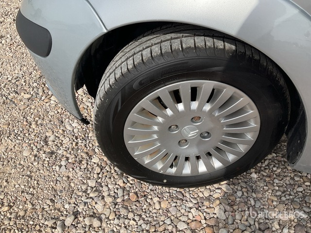 2003 Citroen C3 Automobile - Car: picture 4 2003 Citroen C3 Automobile - Car: picture 4
