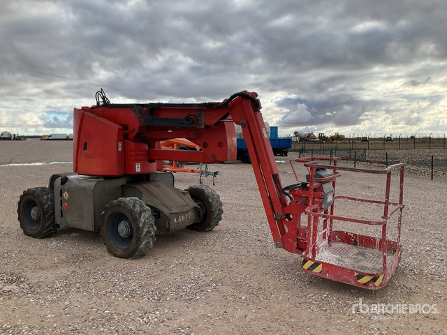 2006 Haulotte HA12PX 4WD Diesel Articulating Boom Lift - Articulated boom: picture 3 2006 Haulotte HA12PX 4WD Diesel Articulating Boom Lift - Articulated boom: picture 3