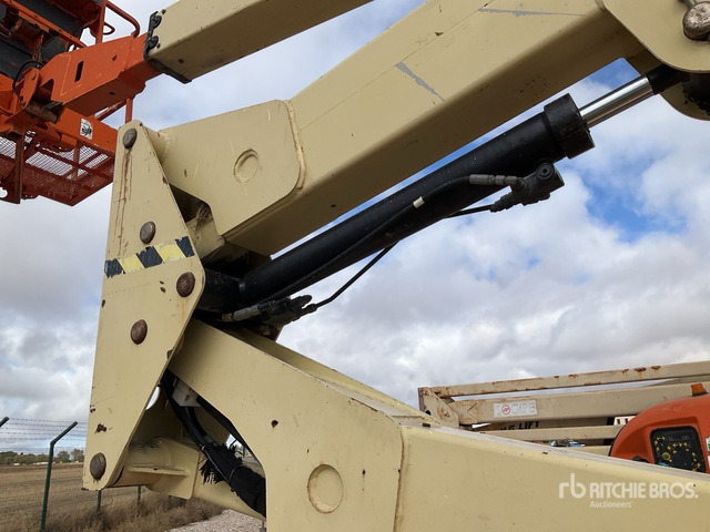 2006 JLG E400AN 2WD Electric Articulating Boom Lift - Articulated boom: picture 5 2006 JLG E400AN 2WD Electric Articulating Boom Lift - Articulated boom: picture 5