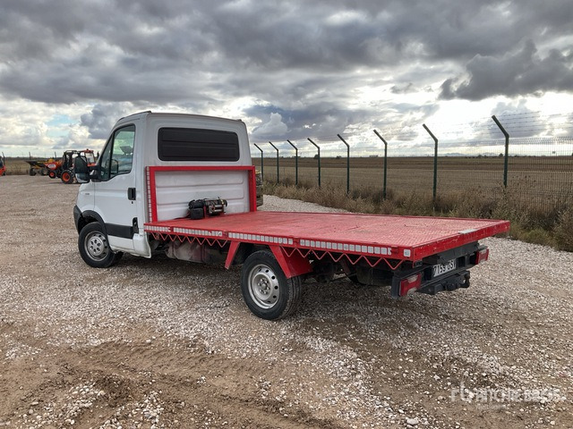 2009 Iveco 35S10 Cargo Van - Dropside/ Flatbed truck: picture 2 2009 Iveco 35S10 Cargo Van - Dropside/ Flatbed truck: picture 2