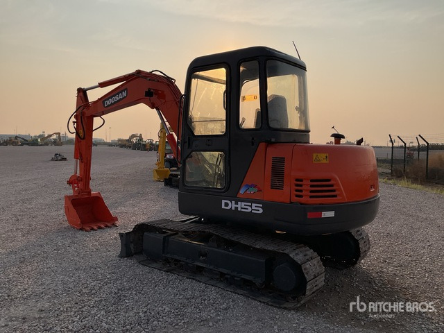 2012 Doosan DH55-V Mini Excavator: <6.6t - Mini excavator: picture 3 2012 Doosan DH55-V Mini Excavator: <6.6t - Mini excavator: picture 3