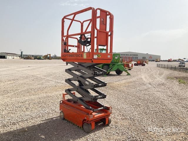 2016 Dingli JCPT0607DCS Electric Scissor Lift - Scissor lift: picture 4 2016 Dingli JCPT0607DCS Electric Scissor Lift - Scissor lift: picture 4