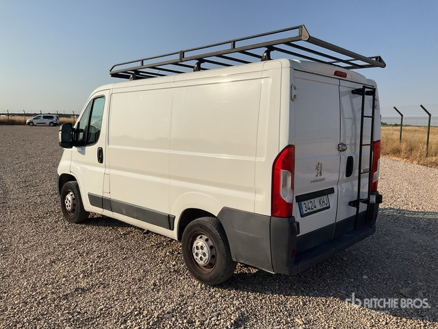 2018 Peugeot Boxer Cargo Van - Small van: picture 2 2018 Peugeot Boxer Cargo Van - Small van: picture 2