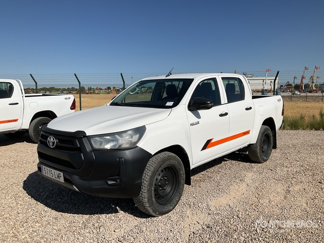 2020 Toyota Hilux 4x4 Crew Cab Pickup - Pickup truck: picture 1 2020 Toyota Hilux 4x4 Crew Cab Pickup - Pickup truck: picture 1