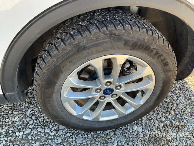 2021 Ford Kuga Automobile - SUV: picture 4 2021 Ford Kuga Automobile - SUV: picture 4