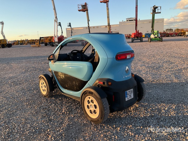 2021 Renault Twizy Electric Automobile - Car: picture 2 2021 Renault Twizy Electric Automobile - Car: picture 2