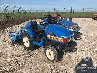 ISEKI Quantity of (2) - Farm tractor: picture 3 ISEKI Quantity of (2) - Farm tractor: picture 3
