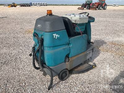 TENNANT T7 - Industrial sweeper: picture 3 TENNANT T7 - Industrial sweeper: picture 3
