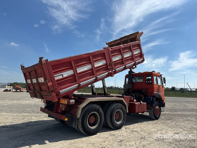 1988 Iveco 330-30 6x4 T/A Dump Truck - Tipper: picture 3 1988 Iveco 330-30 6x4 T/A Dump Truck - Tipper: picture 3