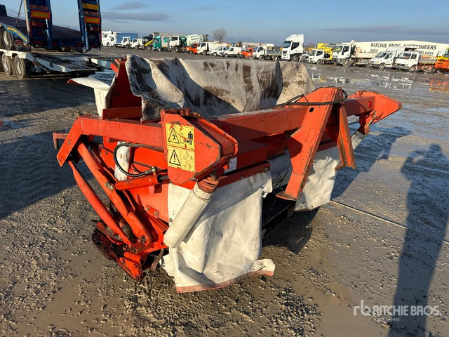 1998 Kuhn GMD602F Mower Conditioner - Mower: picture 2 1998 Kuhn GMD602F Mower Conditioner - Mower: picture 2