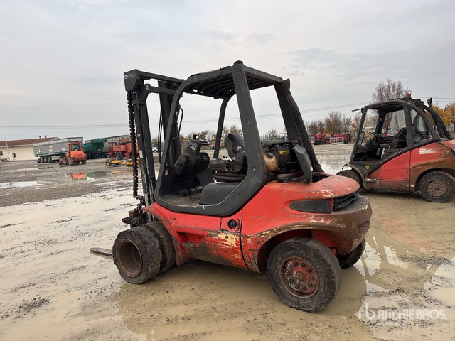 2000 Linde H40D-04 4000 kg (Inoperable) Forklift - Forklift: picture 3 2000 Linde H40D-04 4000 kg (Inoperable) Forklift - Forklift: picture 3
