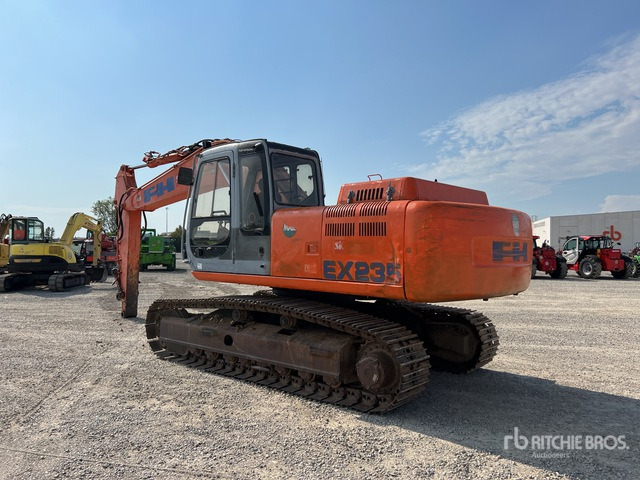2002 Fiat-Hitachi EX235 Tracked Excavator - Crawler excavator: picture 3 2002 Fiat-Hitachi EX235 Tracked Excavator - Crawler excavator: picture 3
