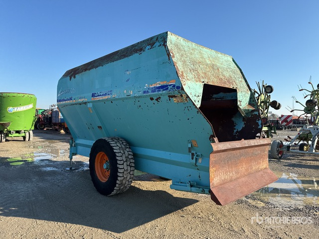 2004 Storti Labrador 160 Feed Wagon - Forage mixer wagon: picture 2 2004 Storti Labrador 160 Feed Wagon - Forage mixer wagon: picture 2