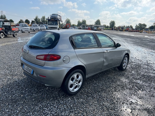 2007 Alfa 147 Automobile - Car: picture 4 2007 Alfa 147 Automobile - Car: picture 4