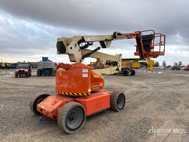 2008 JLG E450AJ Telescopic Boom Lift - Articulated boom: picture 3 2008 JLG E450AJ Telescopic Boom Lift - Articulated boom: picture 3