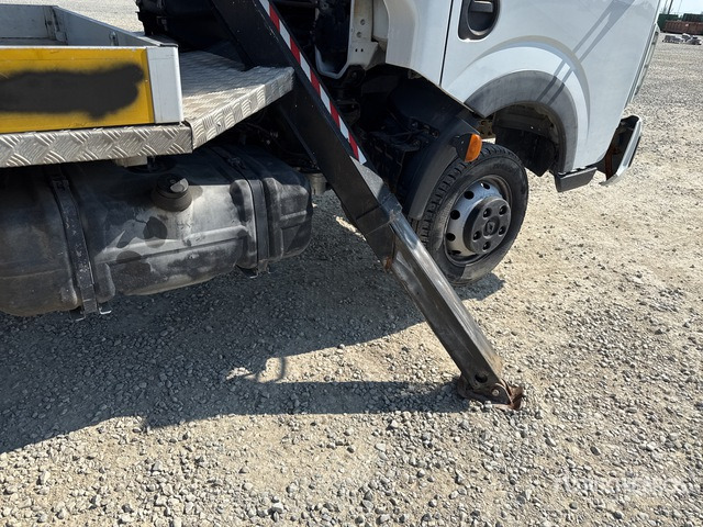 2011 Renault Maxity 2011 Socage DA320 20 m on Bucket Truck - Truck mounted aerial platform: picture 5 2011 Renault Maxity 2011 Socage DA320 20 m on Bucket Truck - Truck mounted aerial platform: picture 5