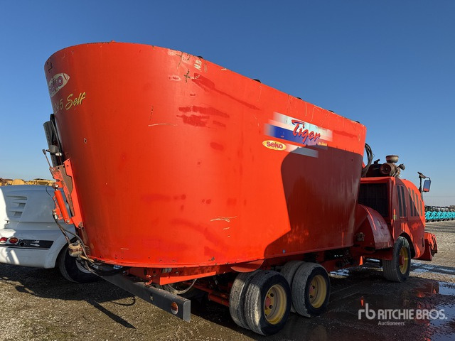 2011 Seko MC14 Feed Wagon - Forage mixer wagon: picture 3 2011 Seko MC14 Feed Wagon - Forage mixer wagon: picture 3