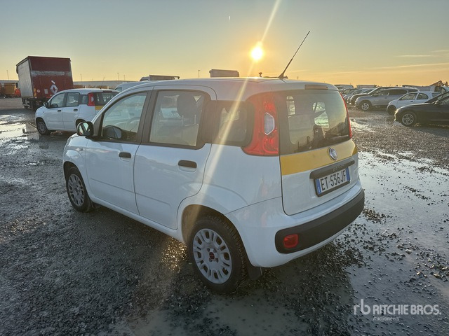 2013 Fiat Panda Automobile - Car: picture 2 2013 Fiat Panda Automobile - Car: picture 2