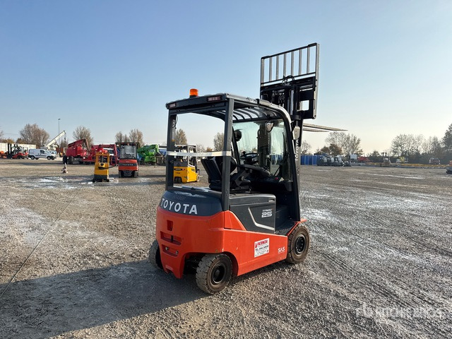 2015 Toyota 8FNMKT25 Electric Forklift - Electric forklift: picture 3 2015 Toyota 8FNMKT25 Electric Forklift - Electric forklift: picture 3