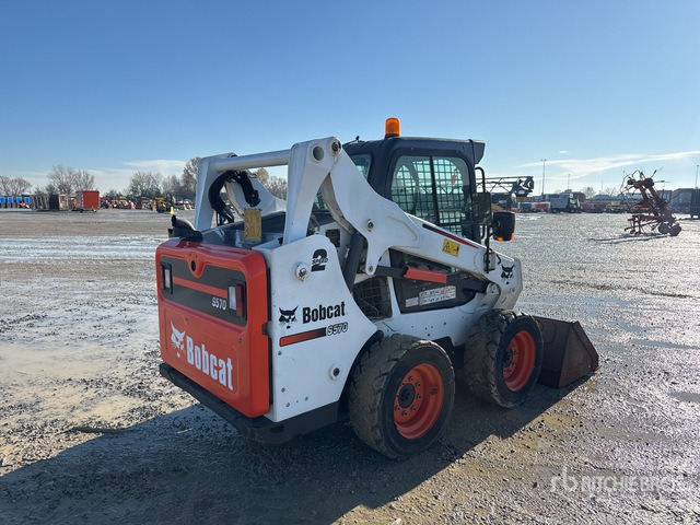 2016 Bobcat S570 Two-Speed Skid Steer Loader - Skid steer loader: picture 3 2016 Bobcat S570 Two-Speed Skid Steer Loader - Skid steer loader: picture 3