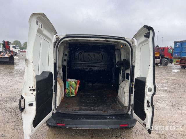 Small van 2018 Fiat Doblo Cargo MAXI 1.4 T-JET NAT.POWER Van Truck: picture 6