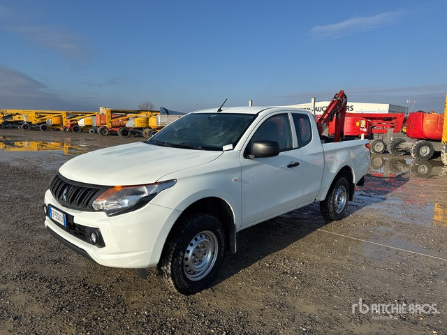 2018 Mitsubishi L200 Extended Cab 2.4 DI-D CLUB CAB ... Pickup - Pickup truck: picture 1 2018 Mitsubishi L200 Extended Cab 2.4 DI-D CLUB CAB ... Pickup - Pickup truck: picture 1