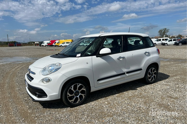 2019 Fiat 500L 1.3 MTJ BUSINESS DUALOGIC 95CV AUTO Automobile - Car: picture 3 2019 Fiat 500L 1.3 MTJ BUSINESS DUALOGIC 95CV AUTO Automobile - Car: picture 3