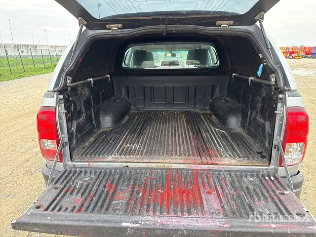 2019 Toyota Hilux Crew Cab Pickup - Pickup truck: picture 5 2019 Toyota Hilux Crew Cab Pickup - Pickup truck: picture 5