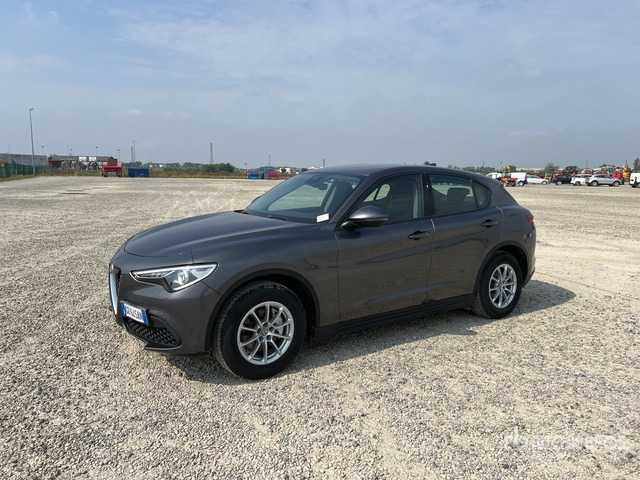 2020 Alfa Romeo Stelvio 2.2 TD 190CV AT8 Q4 BUSINESS SUV - SUV: picture 1 2020 Alfa Romeo Stelvio 2.2 TD 190CV AT8 Q4 BUSINESS SUV - SUV: picture 1