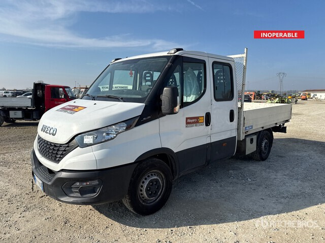 2020 Iveco Daily 35-120 Crew Cab (Inoperable) Flatbed Truck - Dropside/ Flatbed truck: picture 2 2020 Iveco Daily 35-120 Crew Cab (Inoperable) Flatbed Truck - Dropside/ Flatbed truck: picture 2