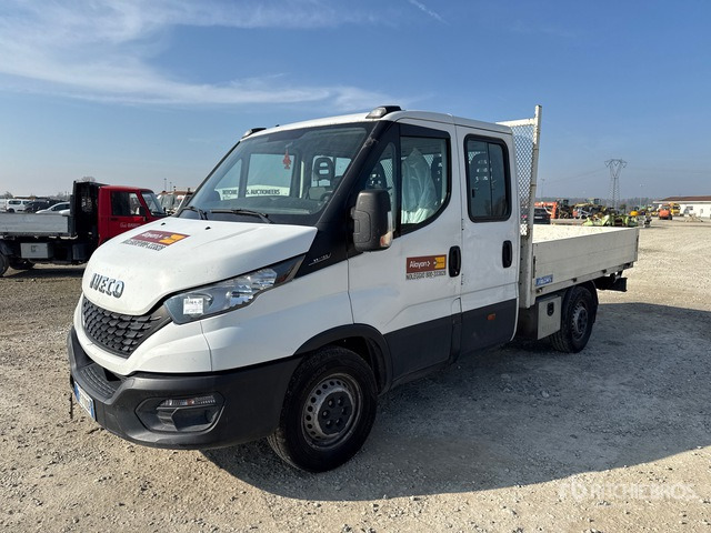 2020 Iveco Daily 35-120 Crew Cab (Inoperable) Flatbed Truck - Dropside/ Flatbed truck: picture 1 2020 Iveco Daily 35-120 Crew Cab (Inoperable) Flatbed Truck - Dropside/ Flatbed truck: picture 1