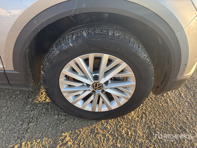 2023 Volkswagen T-Roc 2.0 TDI Life 85KW/116CV SUV - SUV: picture 4 2023 Volkswagen T-Roc 2.0 TDI Life 85KW/116CV SUV - SUV: picture 4