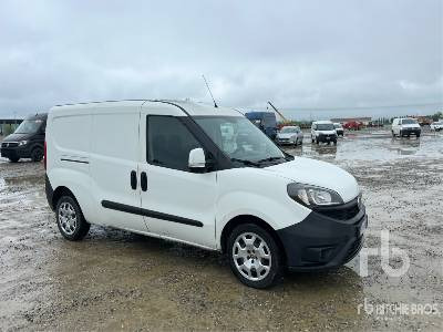 FIAT DOBLO CARGO - Box truck: picture 5 FIAT DOBLO CARGO - Box truck: picture 5